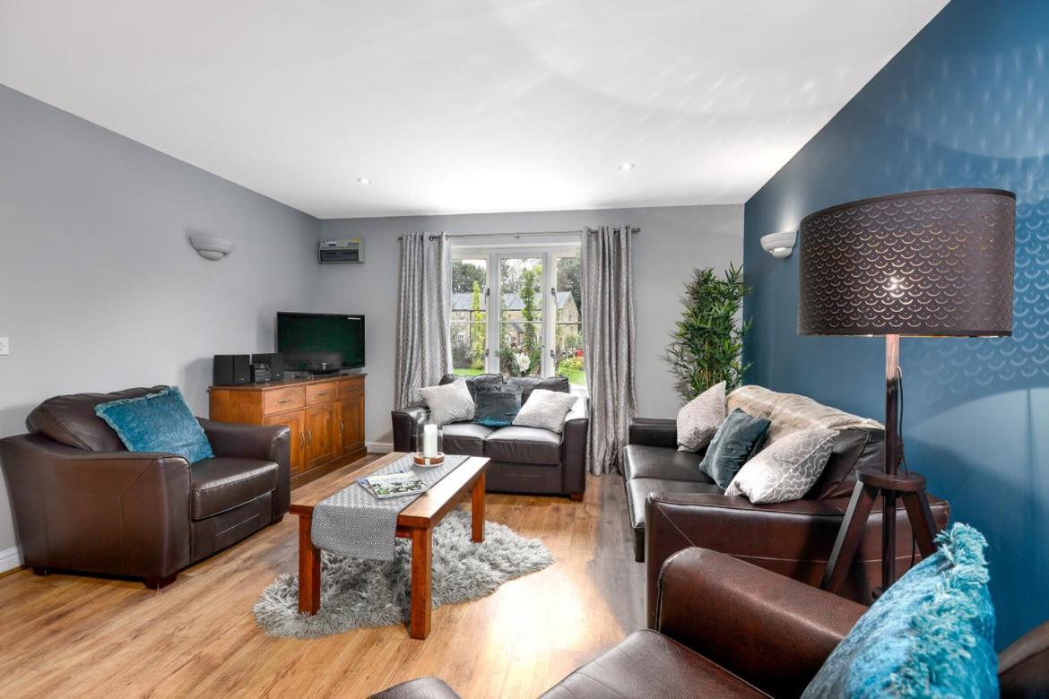 מטלוק Hassop Cottage - Darwin Lake Holiday Village מראה חיצוני תמונה